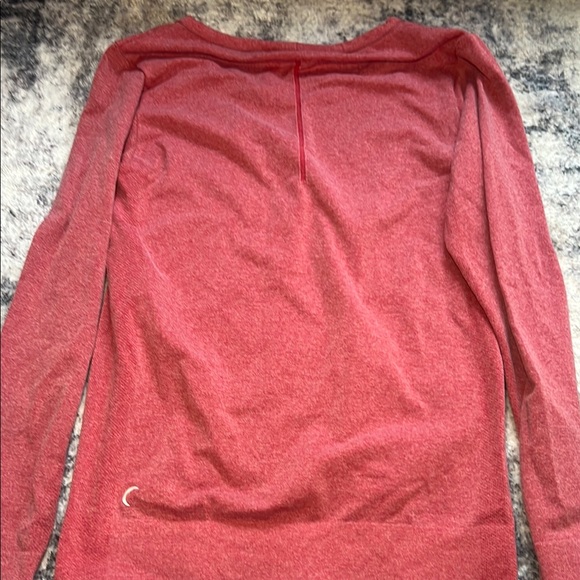 ZYIA Women's Red Long Sleeve Top - Picture 5 of 6